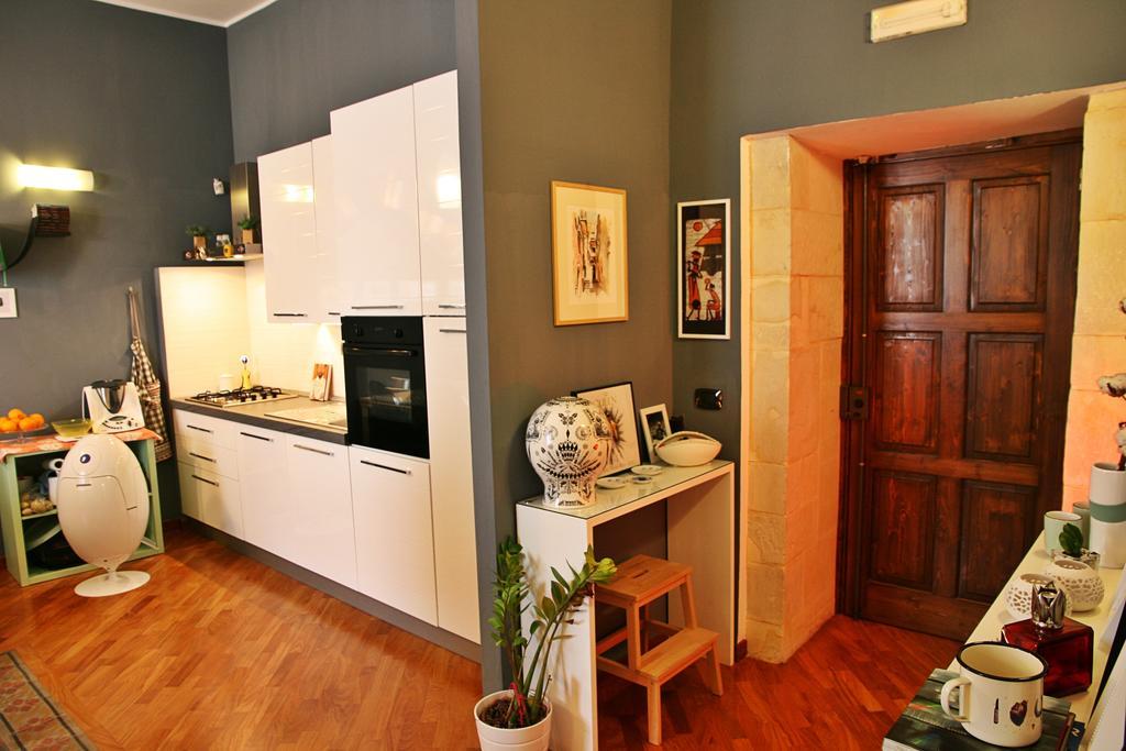 Casa Vacanze Via Roma 148 Villa Szirakúza Szoba fotó